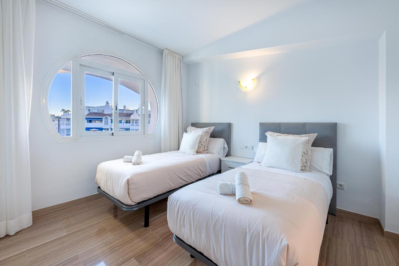 Atico Puerto Marina First Island With Sea Views And Rooftop Pool Benalmádena Exterior foto